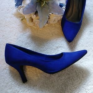 Blue Suede Comfort Plus heels